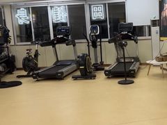 -中田健身工作室(莘庄地铁站店)