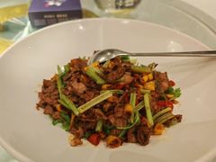 -毛家饭店·30年融合新湘菜(汉峪金谷店)