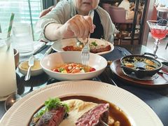 -福楼毕斯罗F Bistronome(国贸商城约会地标景观店)