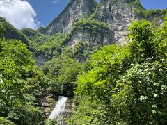 -鹿院坪生态旅游景区
