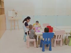 -KidsHome毅英宝贝家早教托育中心