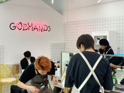 点击看大图 -Godhands美发设计沙龙