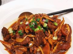 笋子烧牛腩-川味里•商务宴请•团建聚餐(清湖店)