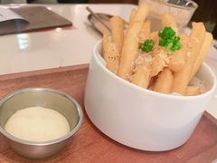 -阿妮叶李(光谷世界城店)