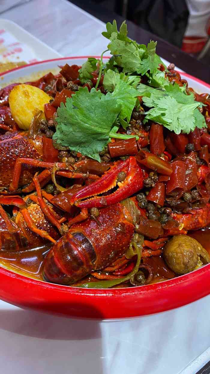 麻雀牌小龙虾(新疆街店)-"它家位置在新疆街上,棠好艺术整形往里走三.