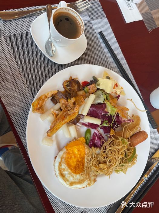 东西风牛排馆周末烧烤自助(首都机场希尔顿店)图片