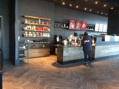 -星巴克(七宝领展广场1F店)