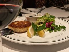 招牌蟹肉饼-Wolfgang’s Steakhouse 沃夫冈牛排馆(上海白玉兰广场店)