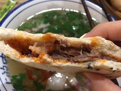 烧饼夹羊肉-盈盈水盆(西一路店)
