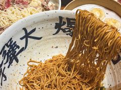 -李犟大爆鳝面·手工蟹黄包(湖滨西湖店)