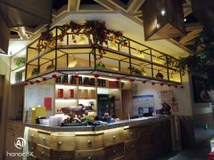 -力力渔港涉外店