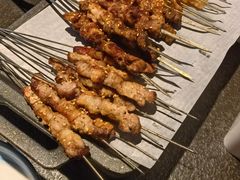 -鸿宇海鲜烧烤(红海新区店)