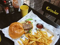 -Grinder 绞肉机汉堡(武定路店)