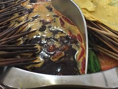 -六六火锅串串香(黄杨路)