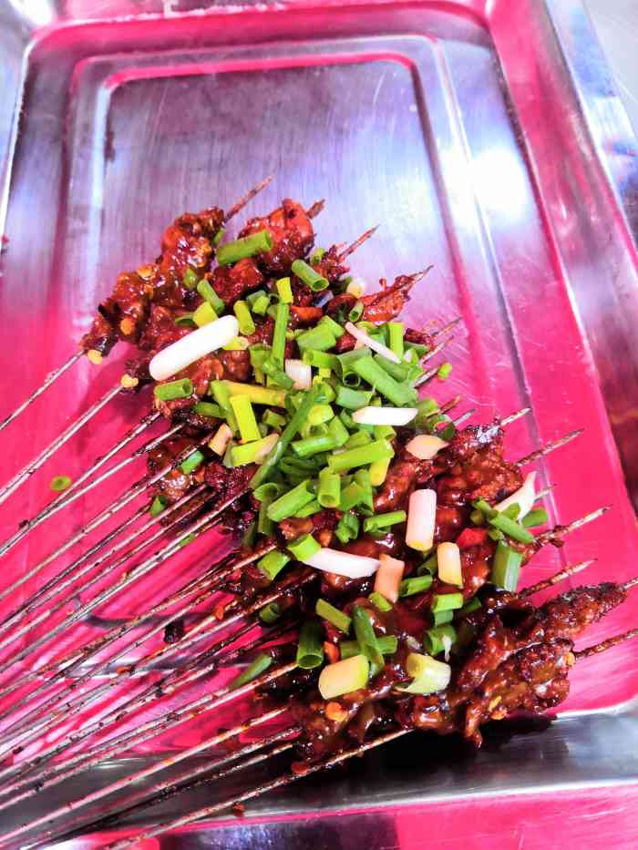 胖撸撸铁签烤牛肉-"经常点他家的外卖,这是第一次去店里面吃.