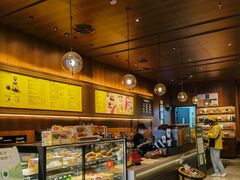 -星巴克(平湖万达广场店)