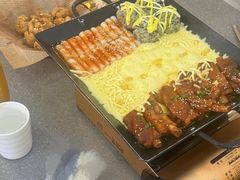 -豚妈妈汤饭·部队锅(南京东路店)