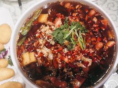 -巴特餐饮6加1音乐餐吧·新疆菜