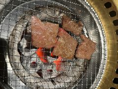 -山川小町·极番烧肉(新地假日广场店)