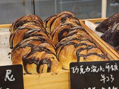 -焙丽拾光(麦凯乐直营店)