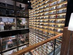 -半山书局(新世纪商城店)