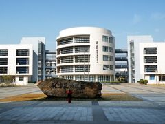 -上海海事大学(临港校区)