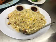 -明记烧鱼美味店