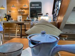 -彳亍咖啡·这里(水湾路店)