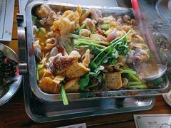 -后街佬·炭火鲜鱼杂(南城店)