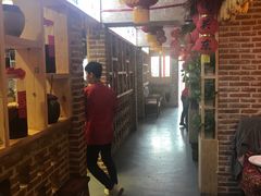 -闯关东东北农家菜(崂山石老人店)