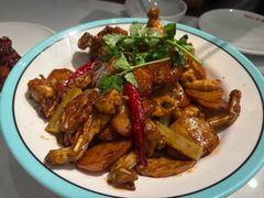 干锅牛蛙-三玛璐酒楼(汉口路店)