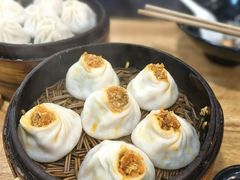 蟹黄小笼汤包-常鲜德乐购迎桂馒头店(麻巷公寓店)