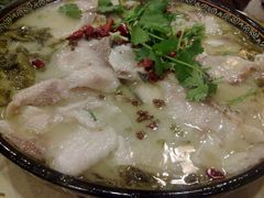 酸菜鱼-旭龙鱼头王(航华店)