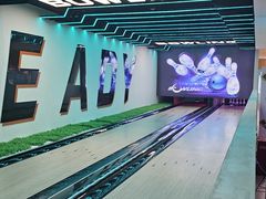 -涨巢·潮玩水疗局