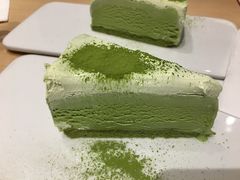 -必胜客(松雷店)
