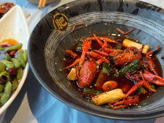 -肥肥虾庄·金牌油焖大虾(杨园滨江时代walk店)