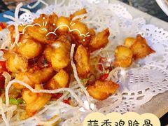 蒜香鸡脆骨-千岛蚝高压锅生蚝·人参火锅(白云万达店)