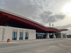 -敦煌莫高国际机场