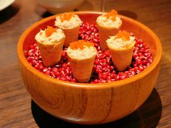 蟹子金枪鱼脆壳-庐灶江南·江南菜·四合院Bistro(东直门·华侨夜泊君亭店)