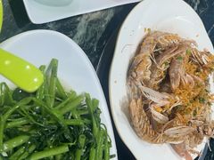 -小海豚•老字号海鲜餐厅(天涯店)