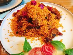 -临界音乐酒馆·小龙虾·江湖菜(华熙LIVE·鱼洞店)
