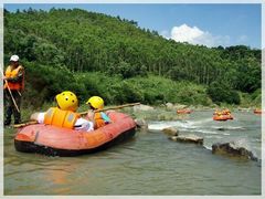 -长泰漂流水陆空景区