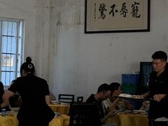 -烧鹅妹饭店