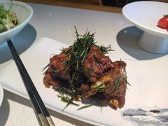-聚友斋(陶瓷琉璃馆水晶街店)