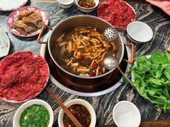 -乳仔牛牦牛汤锅 烤羊排(松潘古城店)