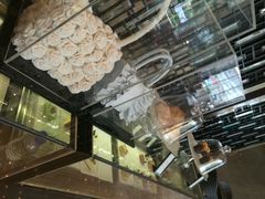 -大中华希尔顿酒店-念自助餐·嗨啤·小龙虾