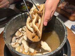 -芸山季·云南野生菌火锅(人民广场来福士店)
