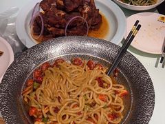 -巴特餐饮6加1音乐餐吧·新疆菜