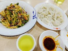 -老边饺子馆(西站店)