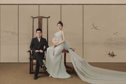 -雪中彩影婚纱摄影·微光艺术中心